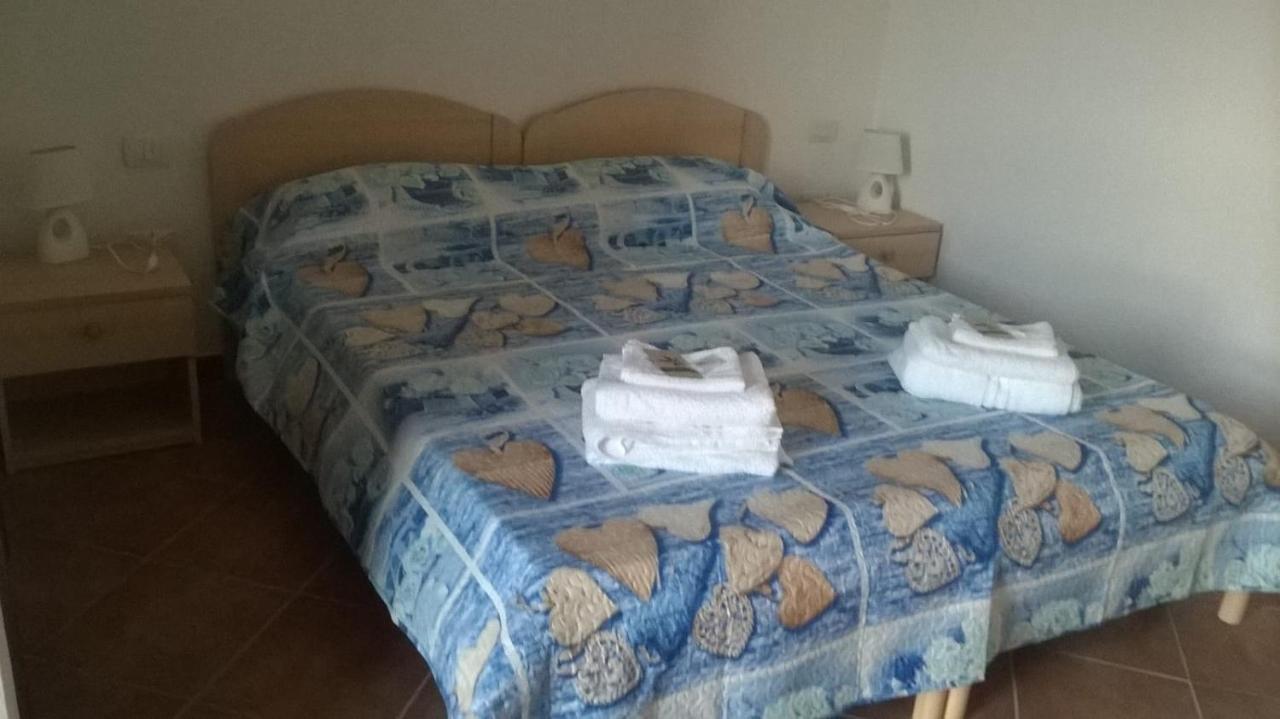Hotel Bena E Traes Laerru المظهر الخارجي الصورة