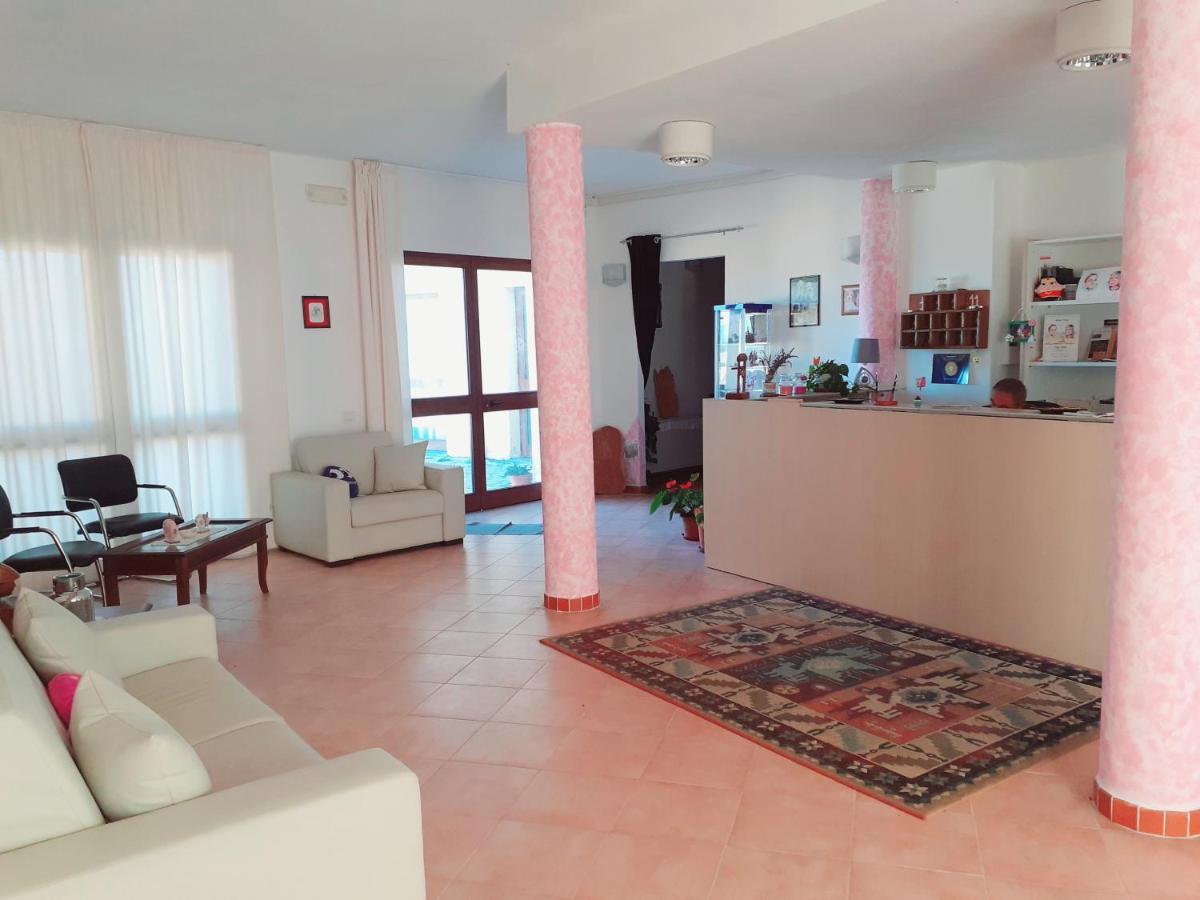Hotel Bena E Traes Laerru المظهر الخارجي الصورة